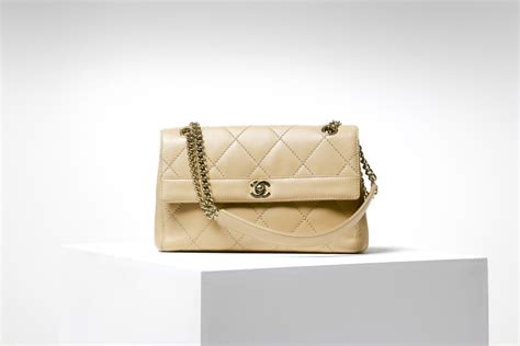 chanel piccola classica